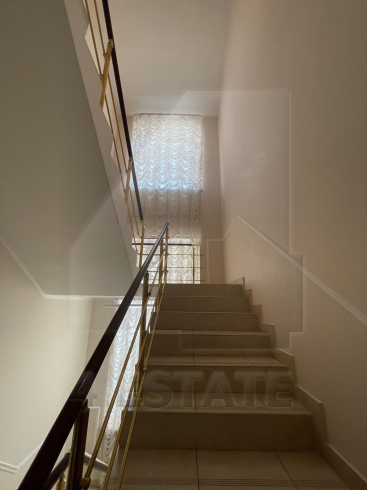 Представительский офис с мебелью в особняке класса А, м.Арбатская.