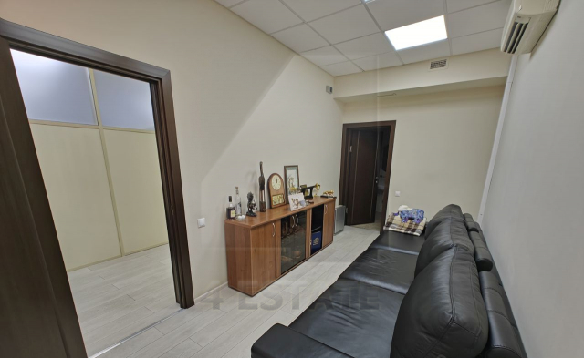 Аренда офиса в здание класса В+, м. Новослободская.