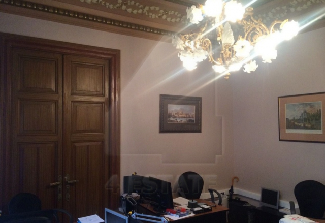 Аренда офиса в историческом особняке 19 века м. Маяковская.