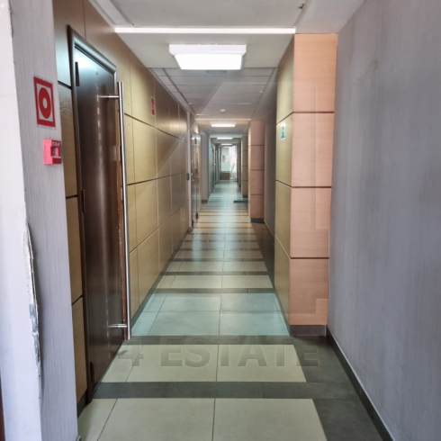 Продажа офисов в бизнес центре класса B+, м.Авиамоторная.