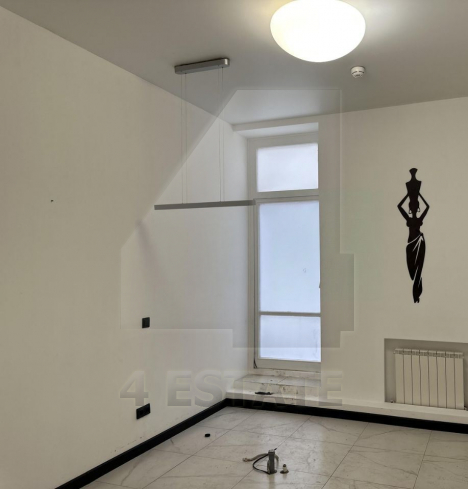 Аренда помещения под медицинский центр, м. Кропоткинская.