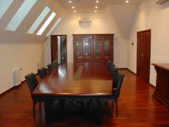 Банковский особняк в аренду, м.Каширская.