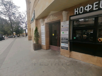 Торгово-офисный центр класса А, м.Баррикадная.