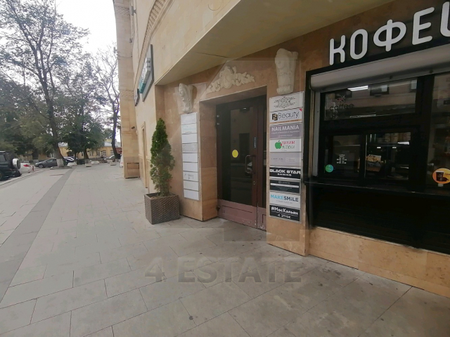 Торгово-офисный центр класса А, м.Баррикадная.