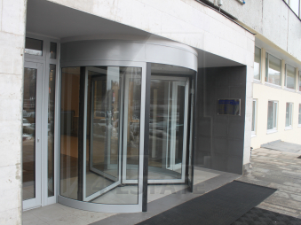 Продажа офиса в бизнес центре класса В «Рубцовский» , м.Электрозаводская.