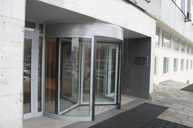 Продажа офиса в бизнес центре класса В «Рубцовский» , м.Электрозаводская.