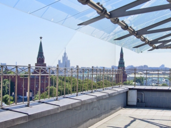 Аренда высококачественных офисов в бизнес центре класса А+ "Знаменка"(Znamenka), м.Арбатская.