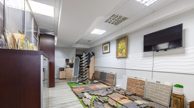 Продажа офиса в бизнес-центре класса В+, м.Бауманская.               