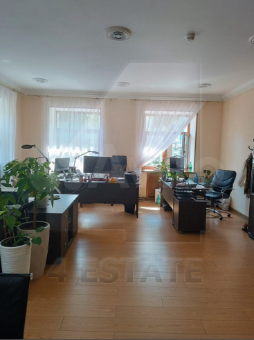 Аренда офисов в представительском особняке класса А, м.Трубная.