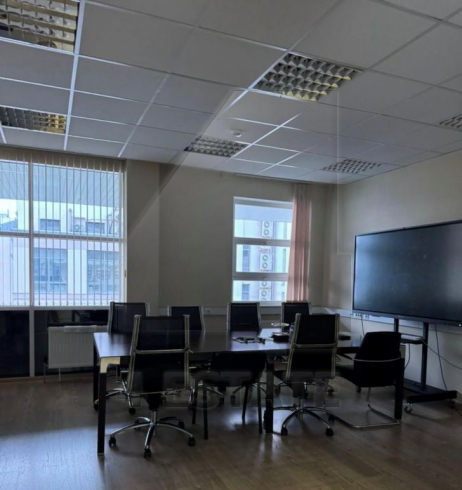 Офис в бизнес центре В+, м.Цветной б-р.