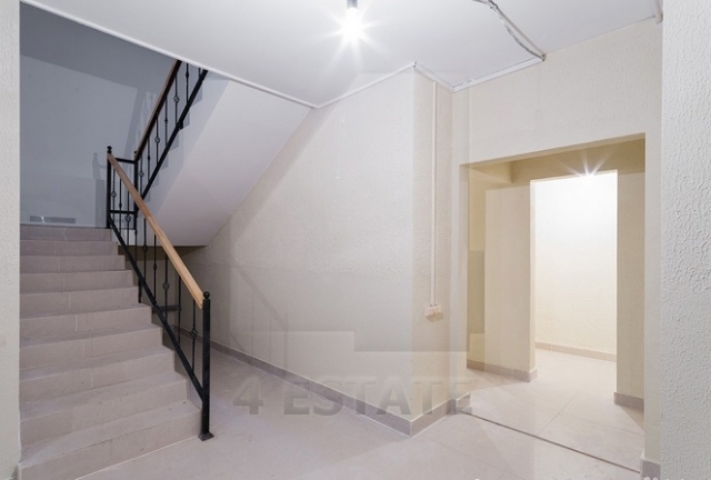 Реконструированный особняк класса В+, м.Чистые пруды.