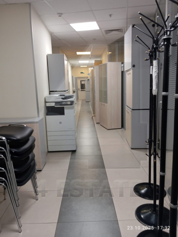 Аренда в бизнес-центре класса А, м.Театральная.