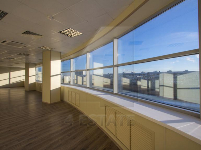 Бизнес-центр "РТС Варшавский" м. Улица Академика Янгеля. 