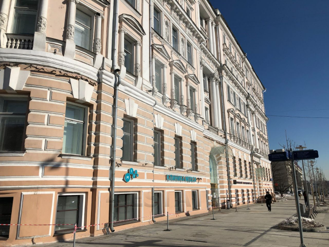 Аренда офисов в бизнес-центре класса В+, м.Парк культуры.