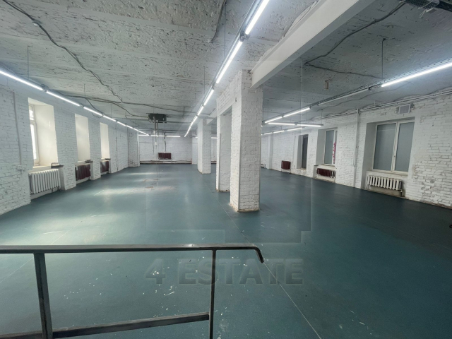 Аренда помещение свободного назначения с отд. входом, м.Маяковская.