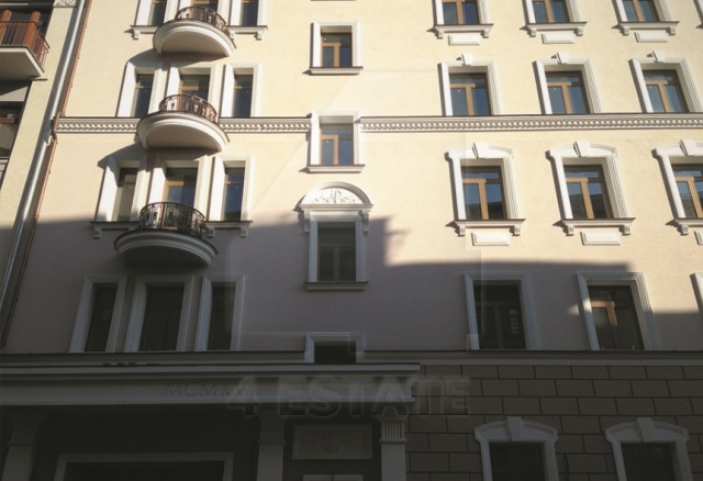 Реконструированный особняк класса А на продажу, м.Смоленская.