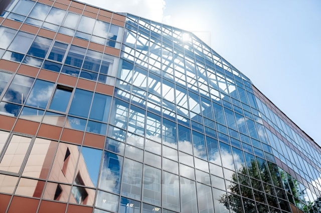 Аренда офисов в бизнес центре класса В+, м.Автозаводская.