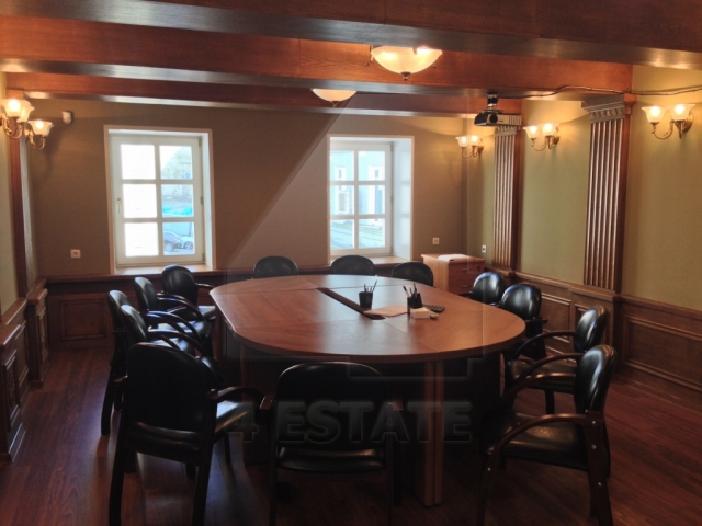 Продажа представительского особняка класса В+, м. Кропоткинская.