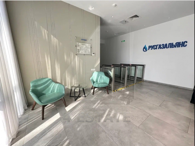 Аренда офисов в новом бизнес-центре" Верейская Плаза 4" м.Давыдковская.