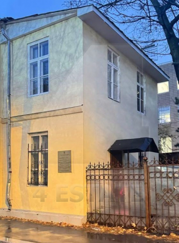 Исторический особняк класса В+, м.Парк Культуры.