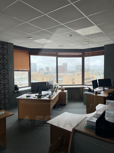 Бизнес-центр "Панорама", м.Маяковская.