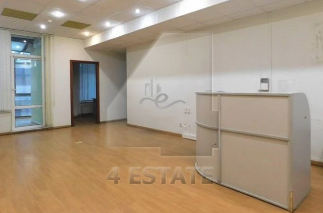 Презентабельный офис с отд. входом, м.Кропоткинская.