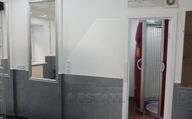 Аренда помещения под салон красоты м. Серпуховская.