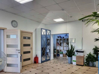 Презентабельный особняк в аренду, м.Народное ополчения.