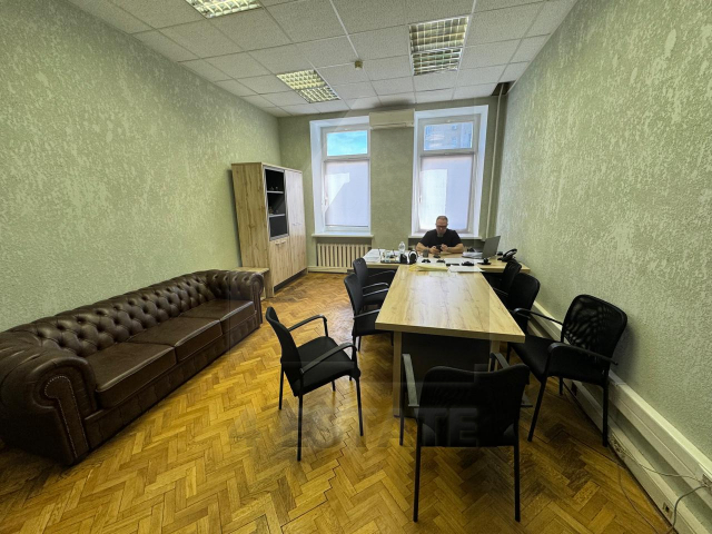 Аренда офиса в бизнес-центре класса В+, м.Чеховская