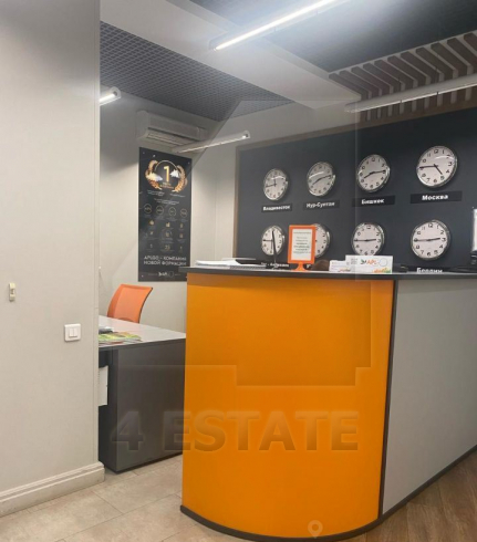 Офисное помещение с отдельным входом, м. Менделеевская.