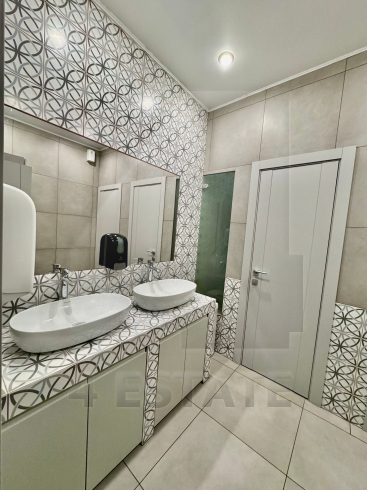 Бизнес-центр класса A "Сибирь", м Краснопресненская.