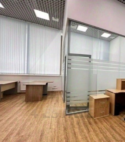 Бизнес центре "Имперский дом", м.Октябрьская.