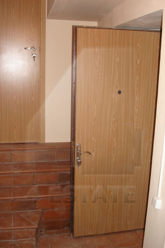 Продажа офисного помещения в цоколе жилого дома, м. Смоленская