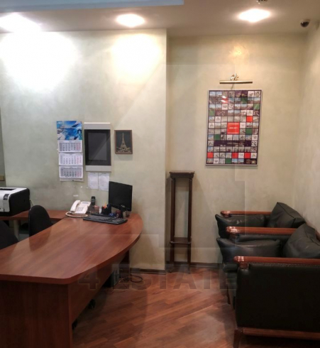 Аренда части особняка класса В+, м.Арбатская.