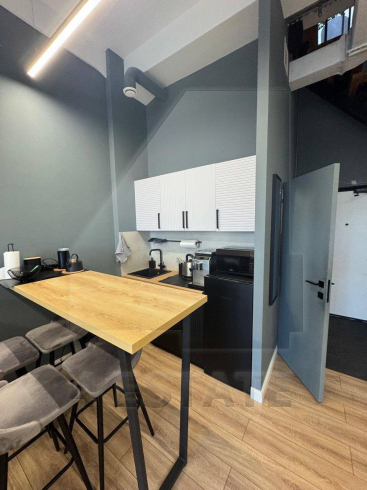 Продажа офисов в бизнес центре класса В+, м.Бауманская.