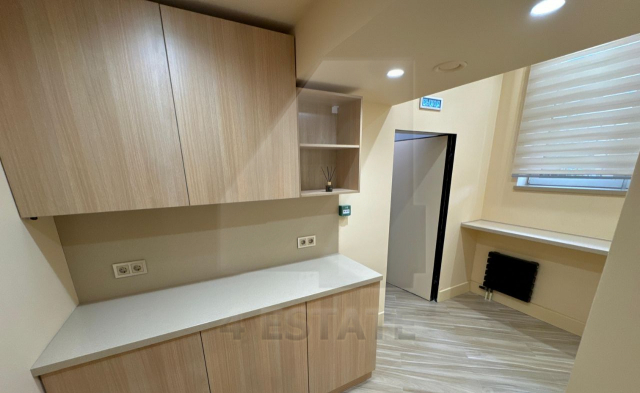 Аренда представительского офиса в элитном ЖК с отдельным входом, м.Цветной б-р.