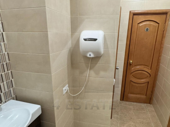 Аренда офисного помещения с отд. входом, м.Университет.