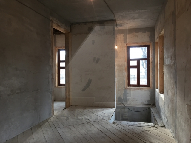 Аренда реконструированного здания класса А, м.Достоевского.