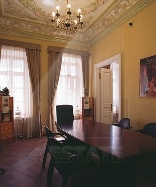 Аренда презентабельного офиса в особняке класса В+, м.Китай-город.