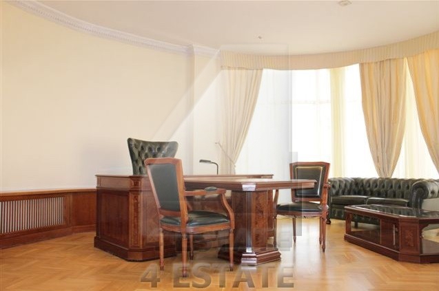 Аренда особняка класса А, м. Маяковская.