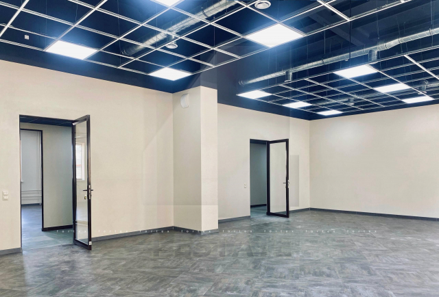 Аренда офисов в бизнес центре класса В+, м. Белорусская.