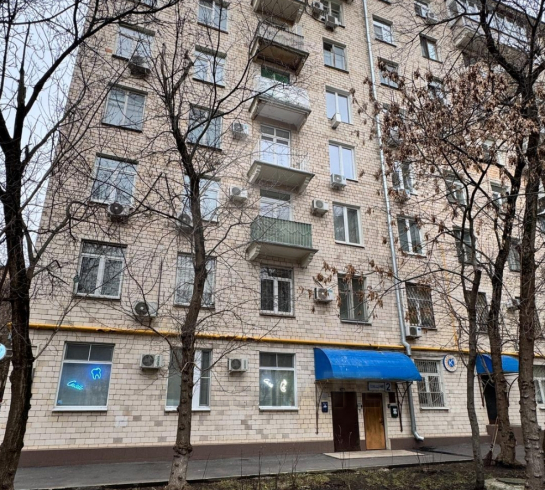 Аренда офисного помещения с отд. входом, м.Университет.