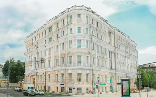 Аренда офисов в бизнес-центре класса В+, м.Парк культуры.