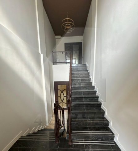 Аренда представительского офиса в элитном ЖК с отдельным входом, м.Цветной б-р.