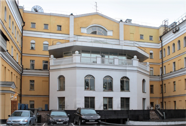 Продажа презентабельного особнякового комплекса, м.Спортивная.