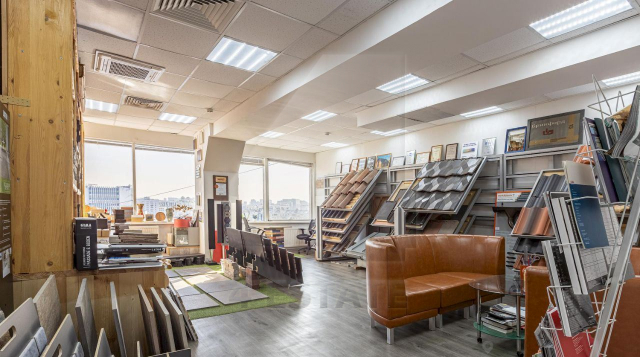 Продажа офиса в бизнес-центре класса В+, м.Бауманская.               