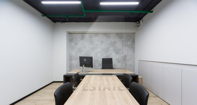 Аренда помещения с отдельным входом, м.Спортивная