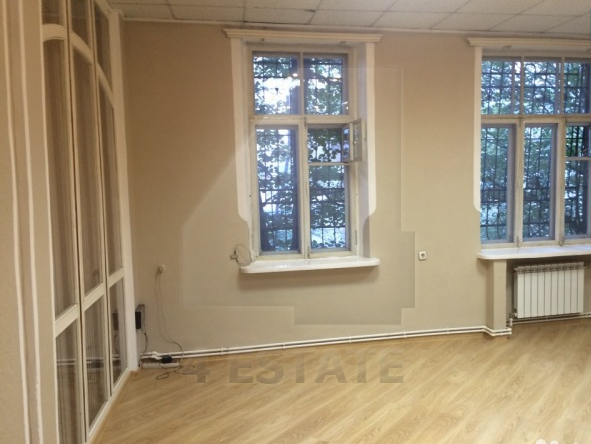 Продажа помещения под офис.