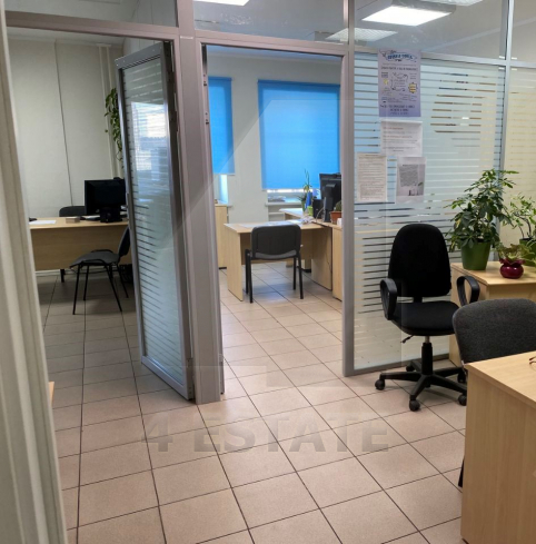 Аренда офиса в презентабельном бизнес центре, м.Маяковская.