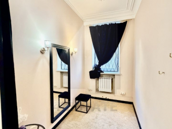 Торговое помещение с отд. входом, м.Баррикадная